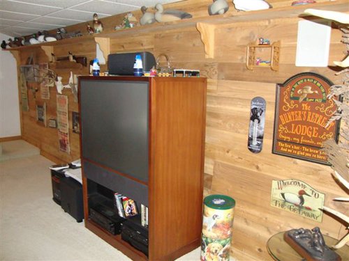 Property photo 6 - Personal Property Auction for the Avid Hunter/Outdoorsman also Including Collectibles, Households and More